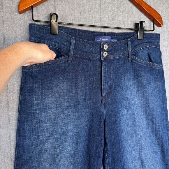 Levi's Y2K Demi Curve Classic Mid Rise Wide Leg Dark Wash Size 10 / 30 - Picture 3 of 15